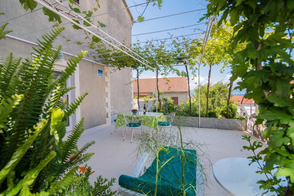 Apartments Veve Постіра Екстер'єр фото